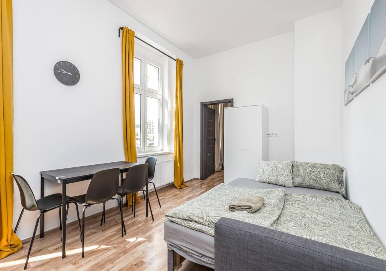 Apartament Crimson Charm Praga Zewnętrze zdjęcie