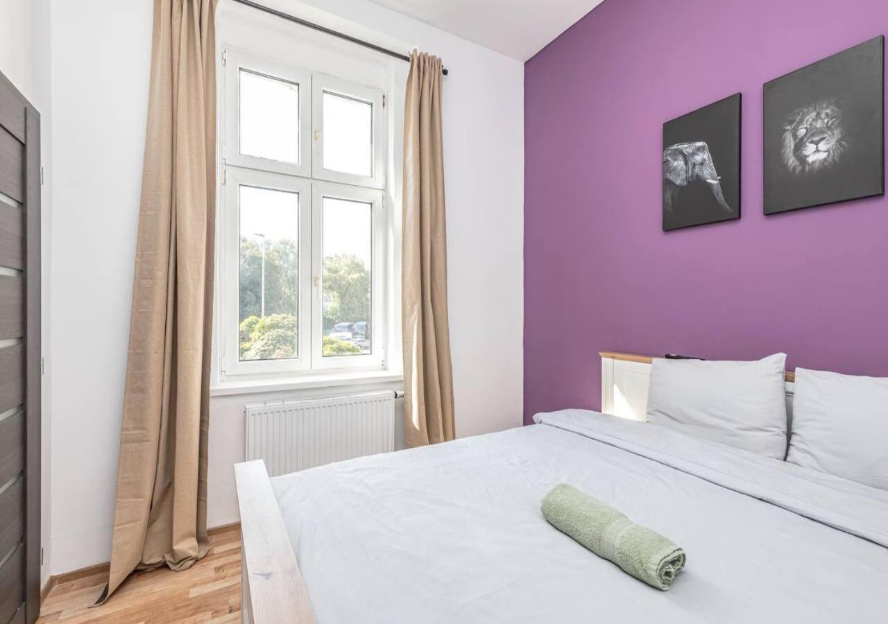 Apartament Crimson Charm Praga Zewnętrze zdjęcie